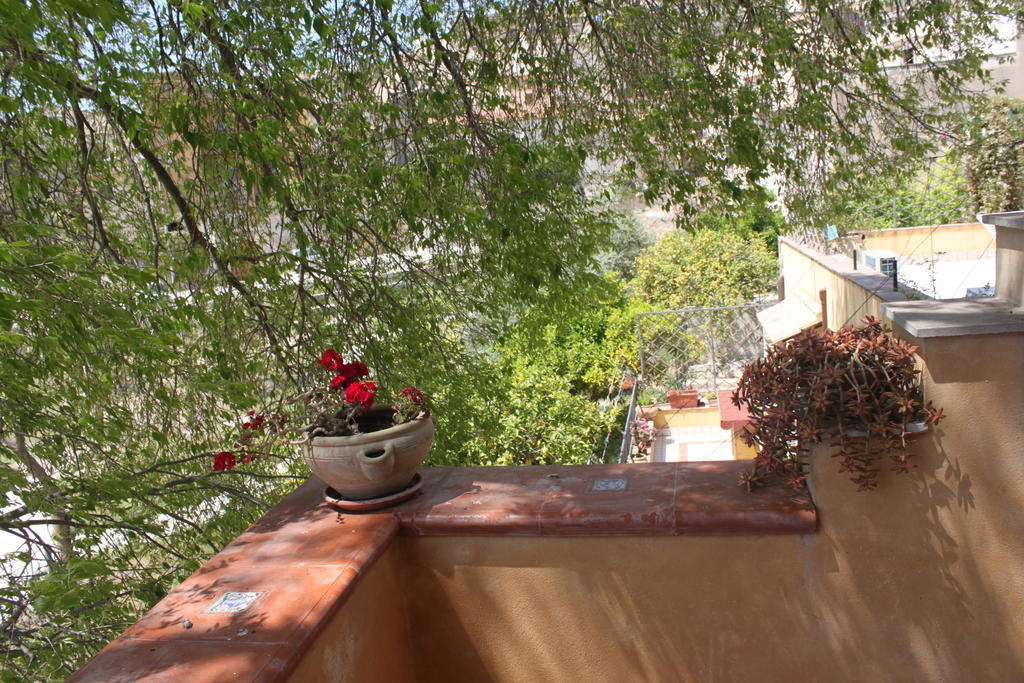 Il Giardino Di Pietra Bed & Breakfast Noto Phòng bức ảnh